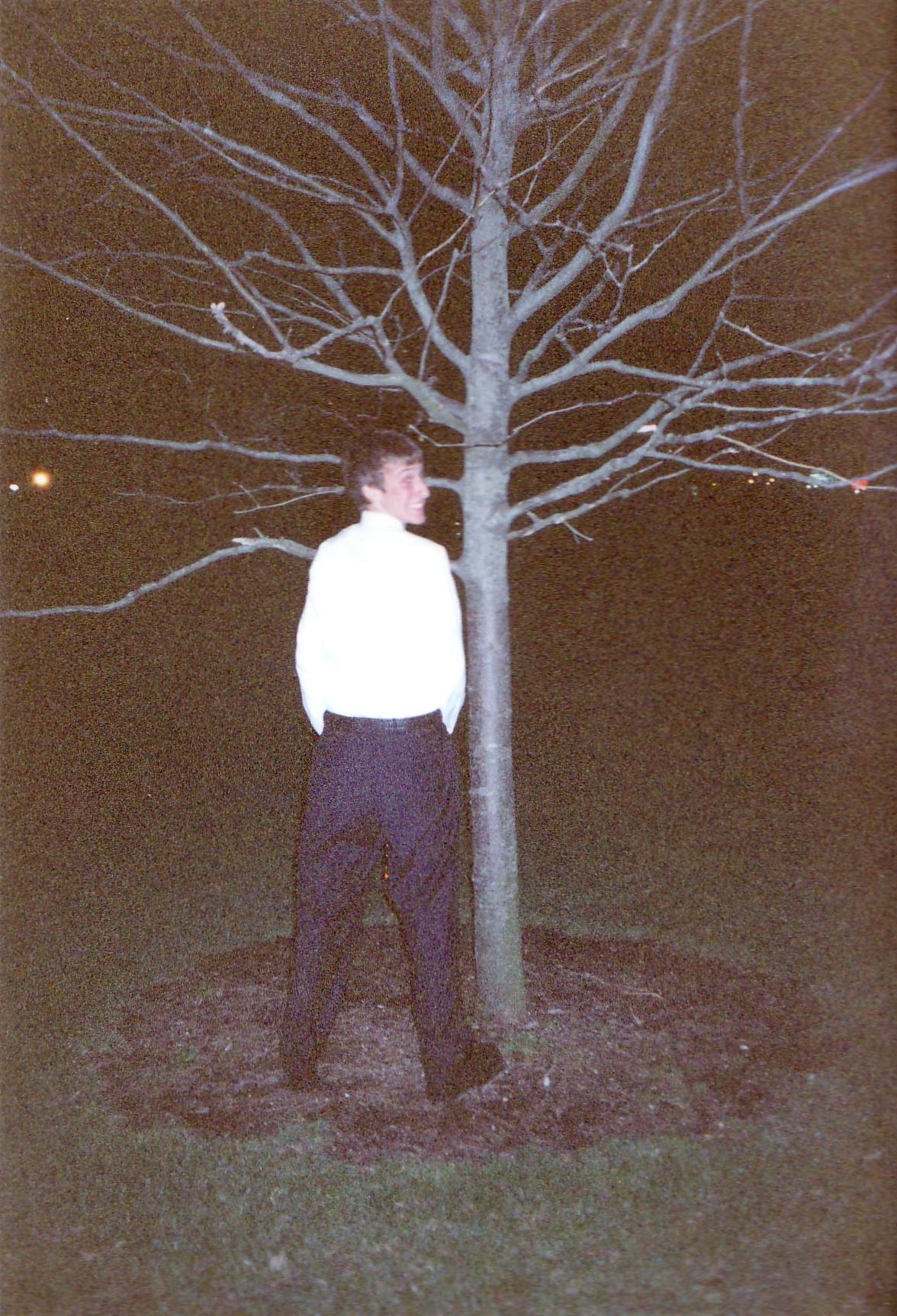 Prom3.JPG (597379 bytes)